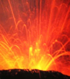 Sopen erupce - Anak-Krakatau 